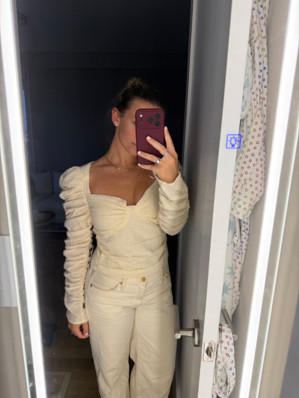 ASTR the Label Dalma Ivory Ruched Sweetheart Long-Sleeve Top